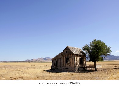 Abandoned House In Utah Desert