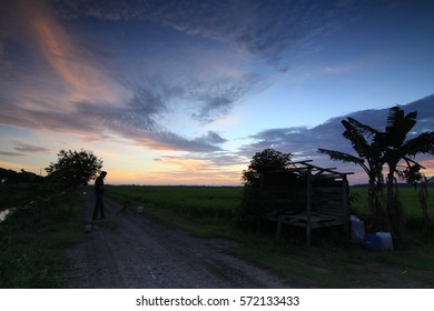 An Abandoned Hut During Sunset At Kampung Padang Jitra 