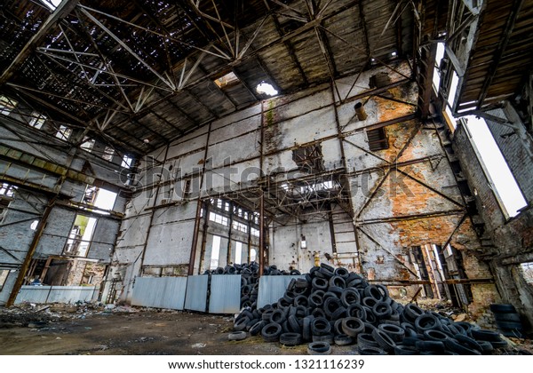 Abandoned\
industrial building. Ruins of an old\
factory