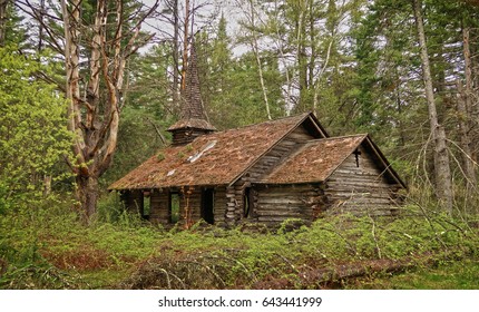 Cabin In The Woods Images Stock Photos Vectors Shutterstock