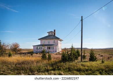 Abandoned Pink House near Plum Island and Newburyport Massachusetts is a beloved local landmark
 - Shutterstock ID 2226802197