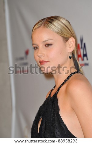 Next photo of Abbie Cornish