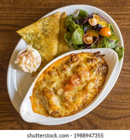 Aberdeen Angus Beef Lasagne With Garlic Flatbread - Salad And Coleslaw