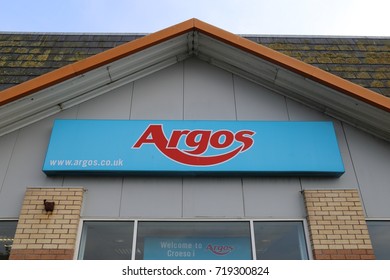 Aberystwyth, Ceredigion, Wales, UK. 19 September 2017. Argos store sign.