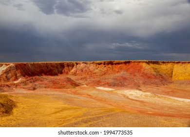 Aboriginal Ochre Pits, Lyndhurst South Australia