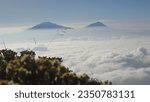 Above the cloud (Sea Of Clouds)
