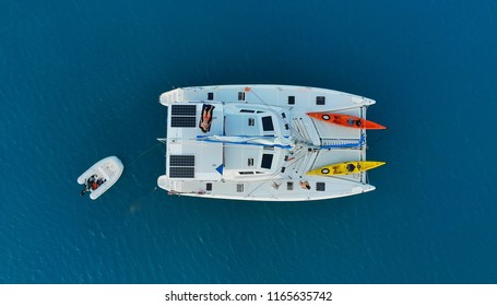 catamaran top view