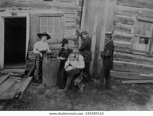 Abraham Lincolns Log Cabin Lincoln Log Stock Photo Edit Now