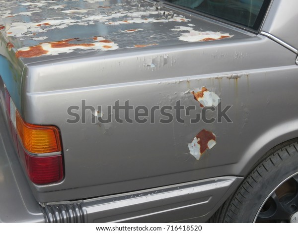 Abrasive car color and\
rust on the car boot