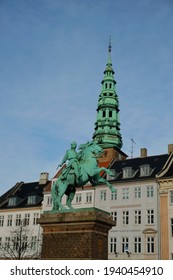 Absalon Monument In Højbro Plads, Copenhagen