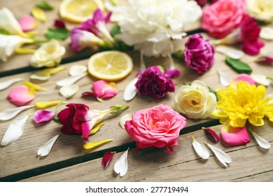 Abstract background with beautiful flowers - Shutterstock ID 277719494