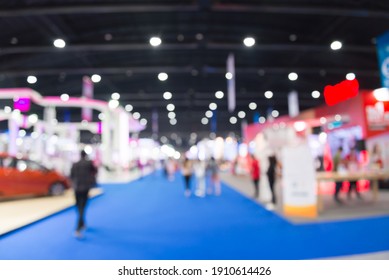 Abstract Blur People In Exhibition Hall Event Trade Show Expo Background. Large International Exhibition, Convention Center, Business Marketing And Event Fair Organizer Concept.