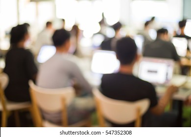 Abstract blur people lecture in seminar room, education or training concept