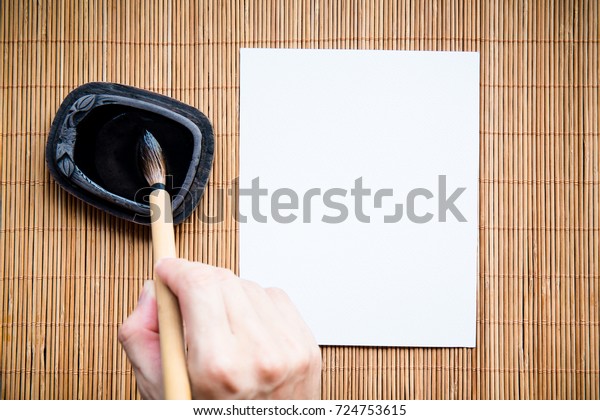 how to hold chinese calligraphy brush