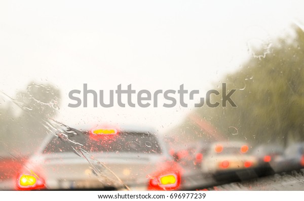 Abstract traffic in raining\
day