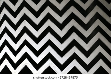 abstract white and black zigzag pattern