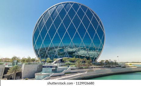 9,925 World headquarters building Images, Stock Photos & Vectors ...