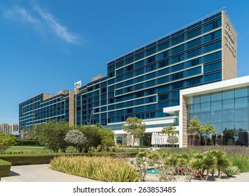 Abu Dhabi, UAE - March 13th ,2015 : The Fairmont Hotel in the UAE. Fairmont Hotels  is a Canadian-based operator of luxury hotels and resorts operating properties in 19 countries across the world