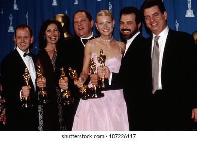 101 Academy awards 1999 Images, Stock Photos & Vectors | Shutterstock