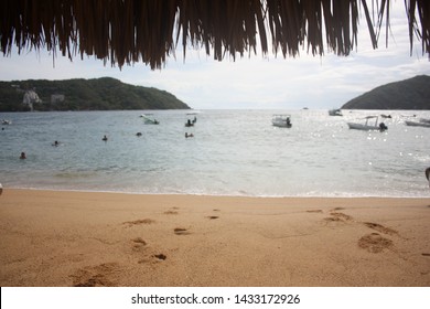 Acapulco Beach View Of Boats