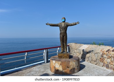 Acapulco, Mexico - December 19 2020: A Photo Of The Statue Of Juan Gabriel In Sinfonia Del Mar.