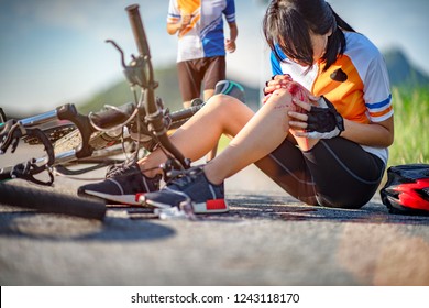 104,607 Woman Accident Images, Stock Photos & Vectors | Shutterstock