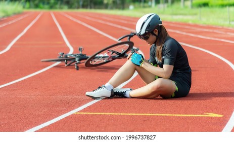 919 Wounded Cyclist Images, Stock Photos & Vectors | Shutterstock