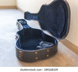 Acoustic Guitar Case