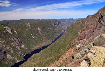 Acropoles Des Draveures, Hautes-Gorges-de-la-Rivière-Malbaie National Park