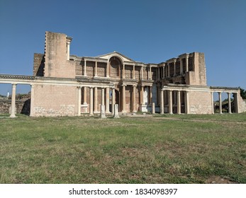 Acropolis Of Ancient Sardis. Most Construction From Byzantine Era With Roman Columns And Brick.