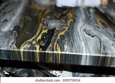 Acrylic Pouring Painting