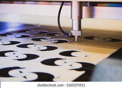 Acrylic Sheet Laser Cutting Machine.