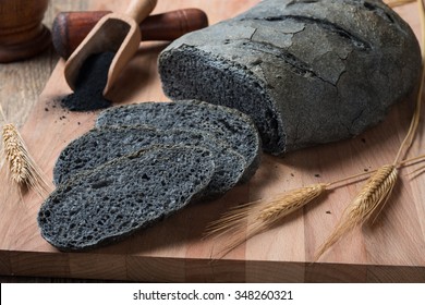 Activated carbon bread - pane carbone vegetale