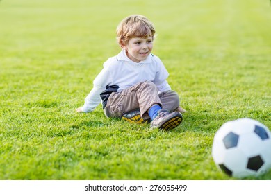 14,377 3 4 years boy Images, Stock Photos & Vectors | Shutterstock