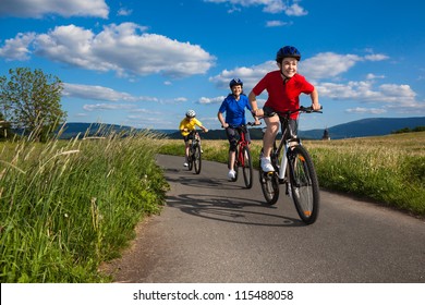 Active Family Biking