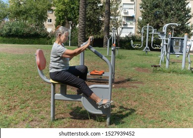 Active And Healthy Lifestyle For Older People