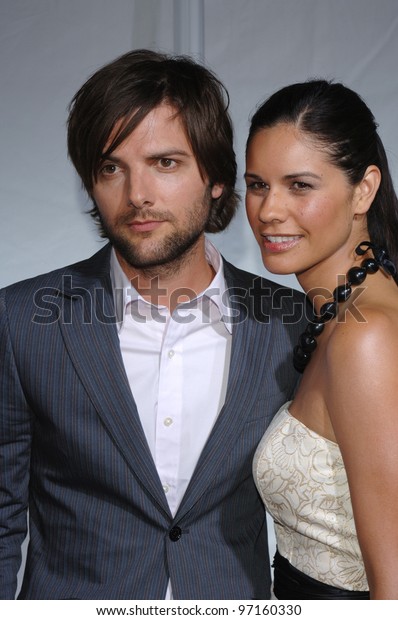 Actor Adam Scott Wife Los Angeles Stok Fotografi Simdi Duzenle 97160330