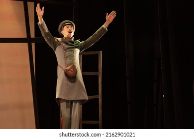 Actor Men Old Clothes Uniforms Play Stock Photo 2162901021 | Shutterstock