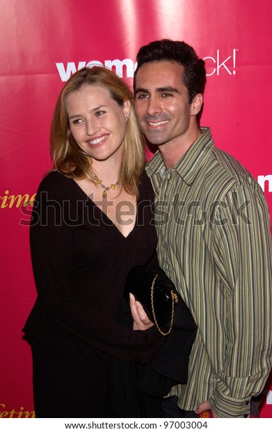 Actor Nestor Carbonell Wife Actress Shannon Stock Photo (Edit Now) 97003004