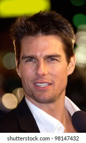 Actor TOM CRUISE At The World Premiere, In Hollywood, Of His New Movie Vanilla Sky. 10DEC2001.   Paul Smith/Featureflash