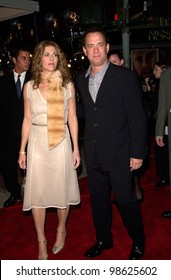 Actor TOM HANKS & Actress Wife RITA WILSON At The Los Angeles Premiere Of His New Movie Cast Away. 07DEC2000.   Paul Smith / Featureflash