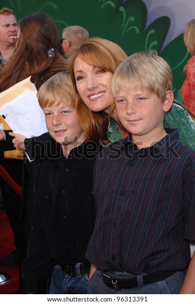 Actress Jane Seymour Sons World Premiere Stock Photo 96313391 ...