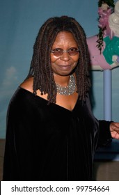 Actress WHOOPI GOLDBERG at the Carousel of Hope Ball 2000 at the Beverly Hilton Hotel. 28OCT2000.   Paul Smith / Featureflash