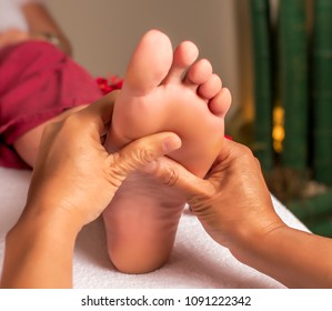 Acupressure, Reflexology. Natural Medicine, Reflexology, Acupressure Foot Massager Oppresses Energy Flow Points