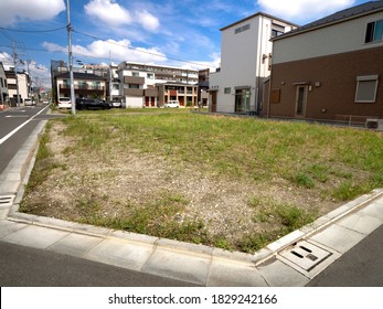 Adachi-ku, Tokyo / Japan-September 15, 2020: A vacant lot in a residential area.