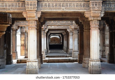 Adalaj Stepwell Was Built In 1498 In The Memory Of Rana Veer Singh (the Vaghela Dynasty Of Dandai Des), By His Wife Queen Rudadevi. It Is Located In Adalaj Village Of Gujarat, India