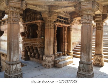 Adalaj Stepwell Was Built In 1498 In The Memory Of Rana Veer Singh (the Vaghela Dynasty Of Dandai Des), By His Wife Queen Rudadevi. It Is Located In Adalaj Village Of Gujarat, India