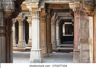 Adalaj Stepwell Was Built In 1498 In The Memory Of Rana Veer Singh (the Vaghela Dynasty Of Dandai Des), By His Wife Queen Rudadevi. It Is Located In Adalaj Village Of Gujarat, India