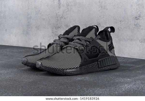 Adidas NMD XR1 AND PK sneaker steal