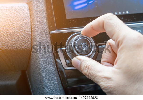 Adjust button the air\
conditioning in car